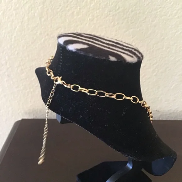 🎁 Tory Burch Logo Charm Link Chain necklace - Picture 3 of 4